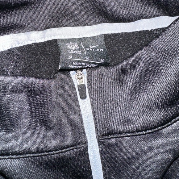Nike NFL Teams Oakland Las Vegas Raiders Quarter-Zip Pullover - Picture 3 of 6